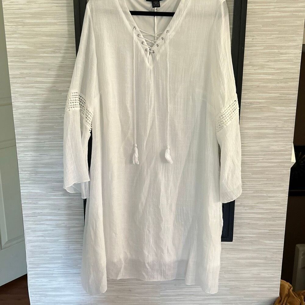 Ashley Stewart white gauze lined peasant dress/swimwear cover-up with front tass
